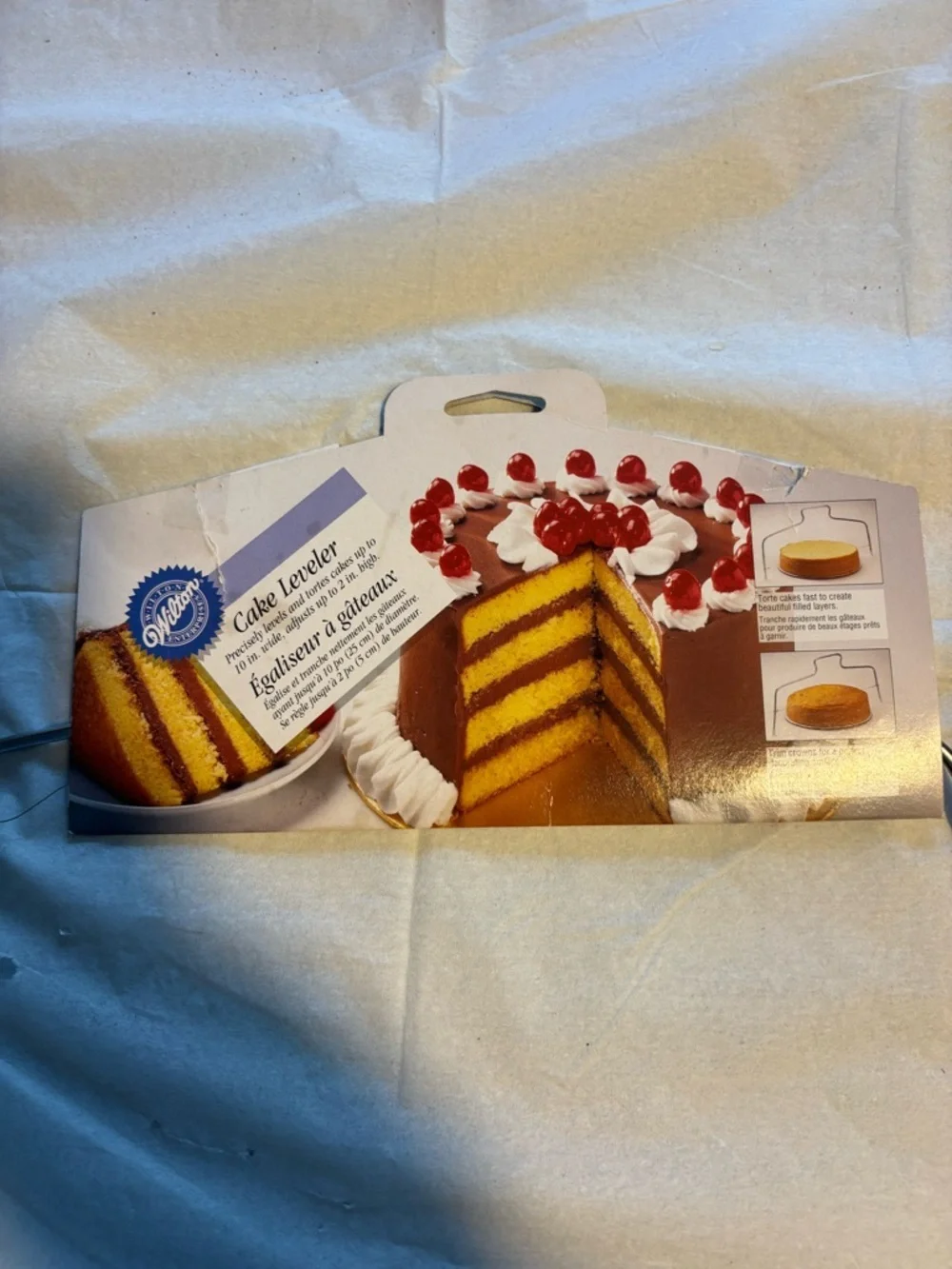Wilton handheld cake